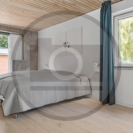 Holiday home Lovely In With House Sea View