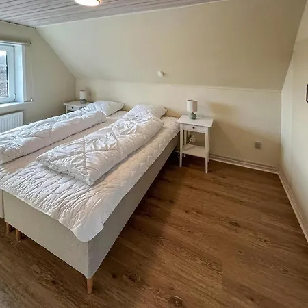 Feriehus Lovely In With House Sea View *