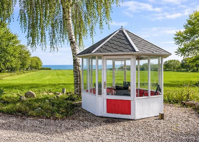 Lovely In With House Sea View Ferienhaus