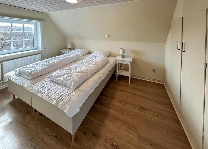 Holiday home Lovely In With House Sea View *